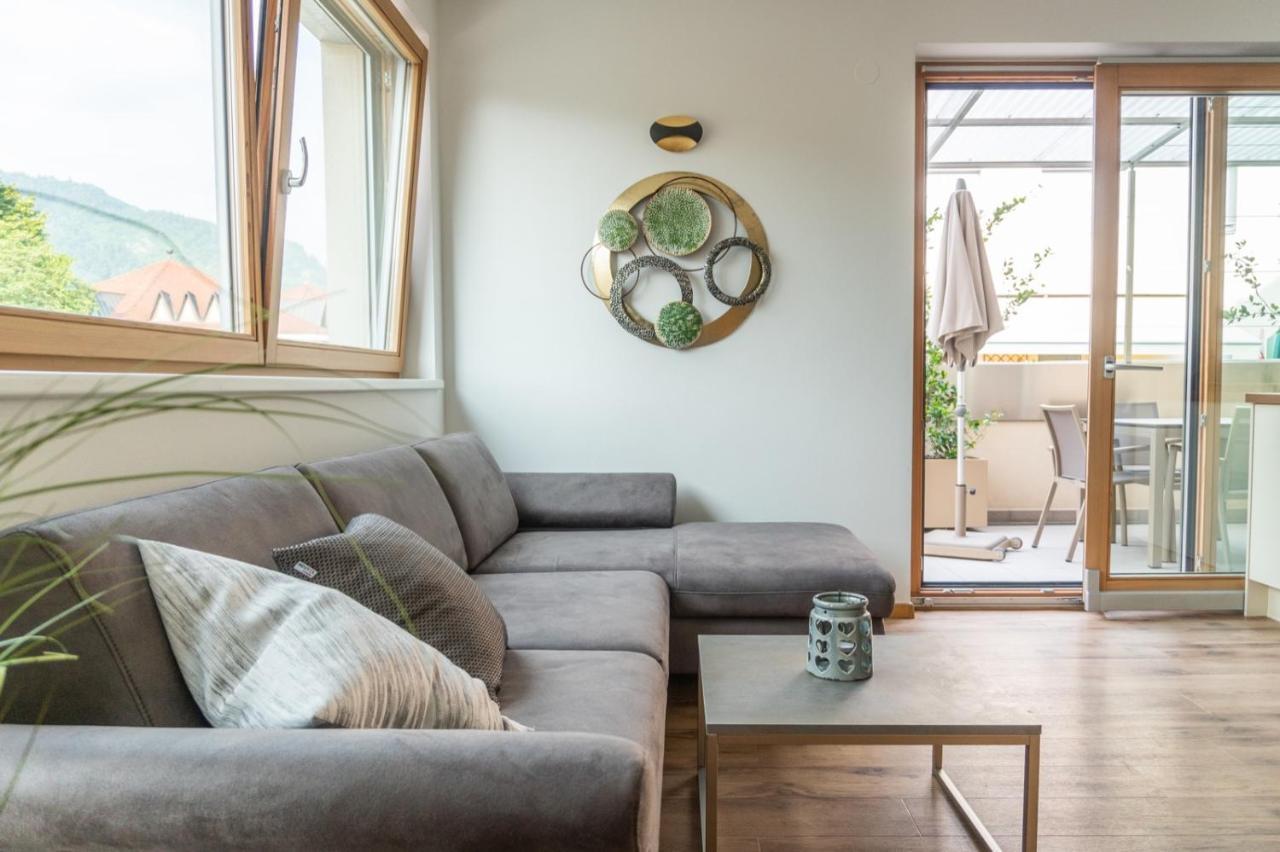 Ferienwohnung Mit Garage, Fahrradraum Und Sehr Grosser Sonnenverwoehnten Terrasse Lagundo Ngoại thất bức ảnh